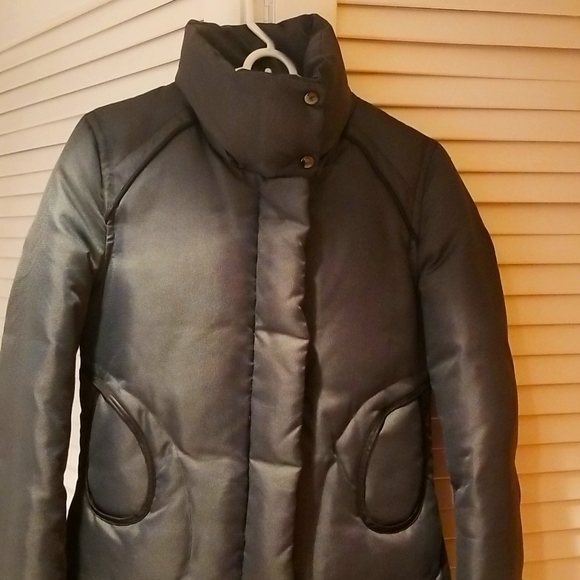 like new Soia & Kyo Dark Gray Heavily Filled Knee Length Down Parka - Picture 2 of 11